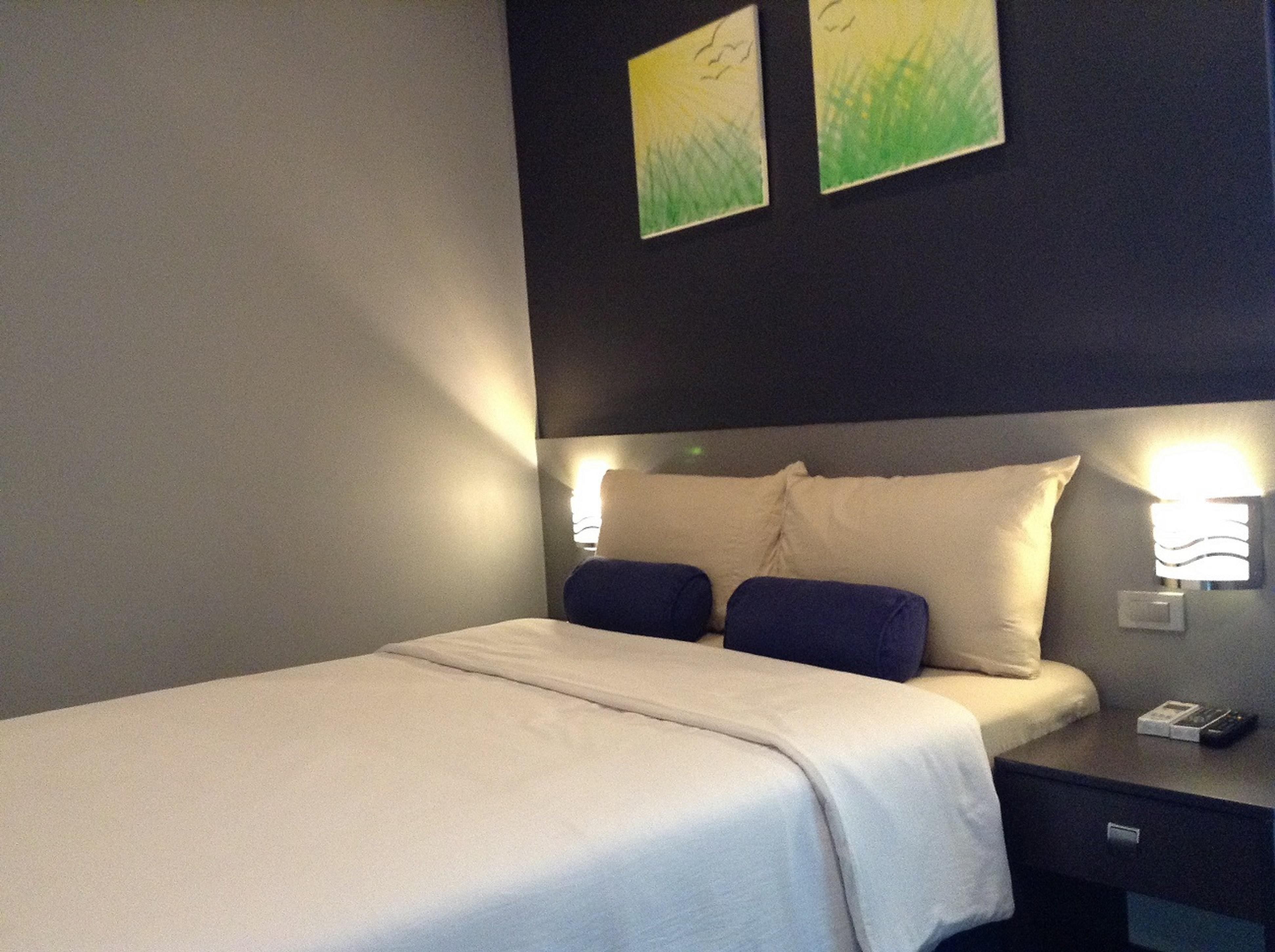 Li Nakpil Hotell Manila Exteriör bild