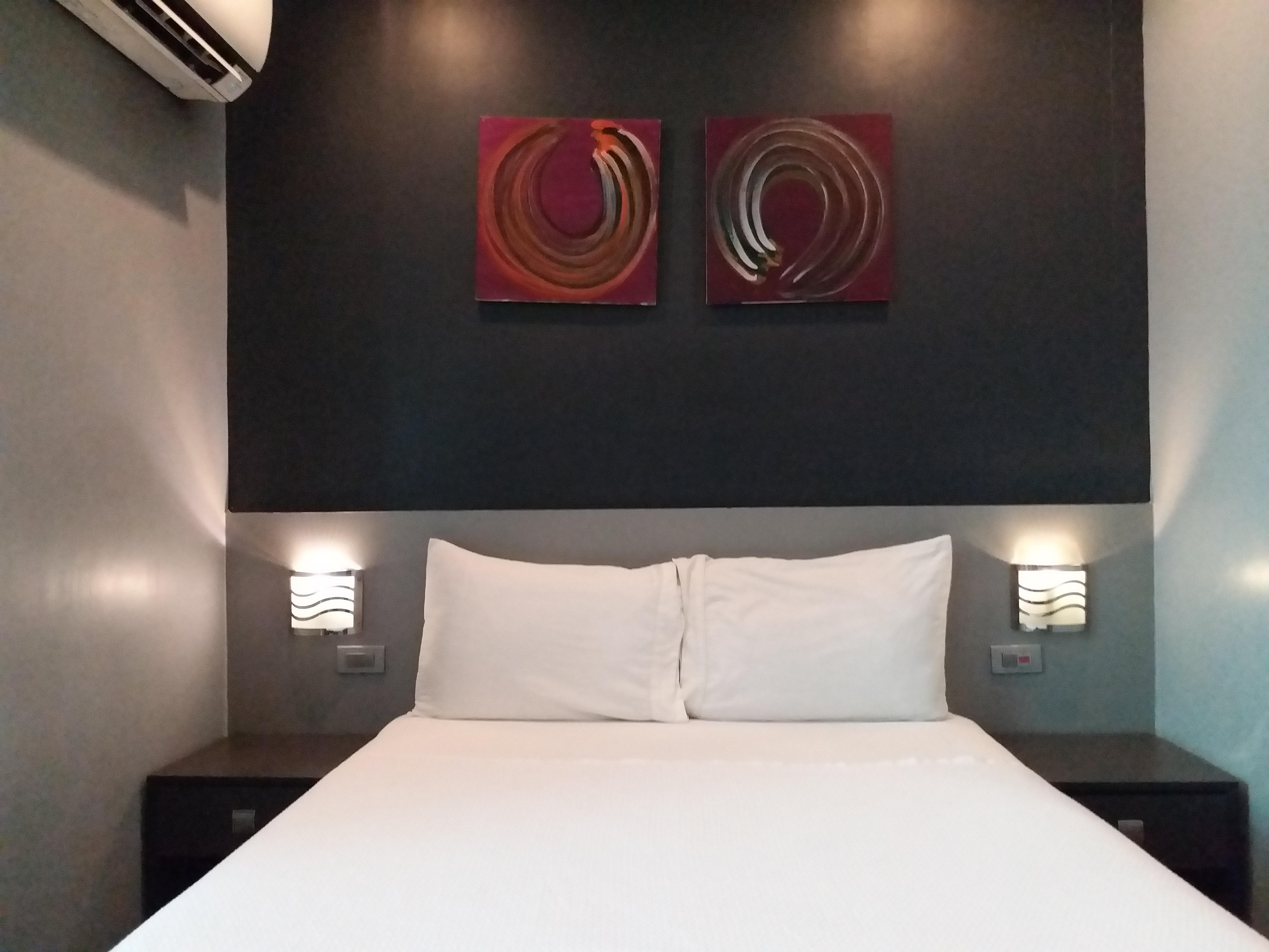 Li Nakpil Hotell Manila Exteriör bild