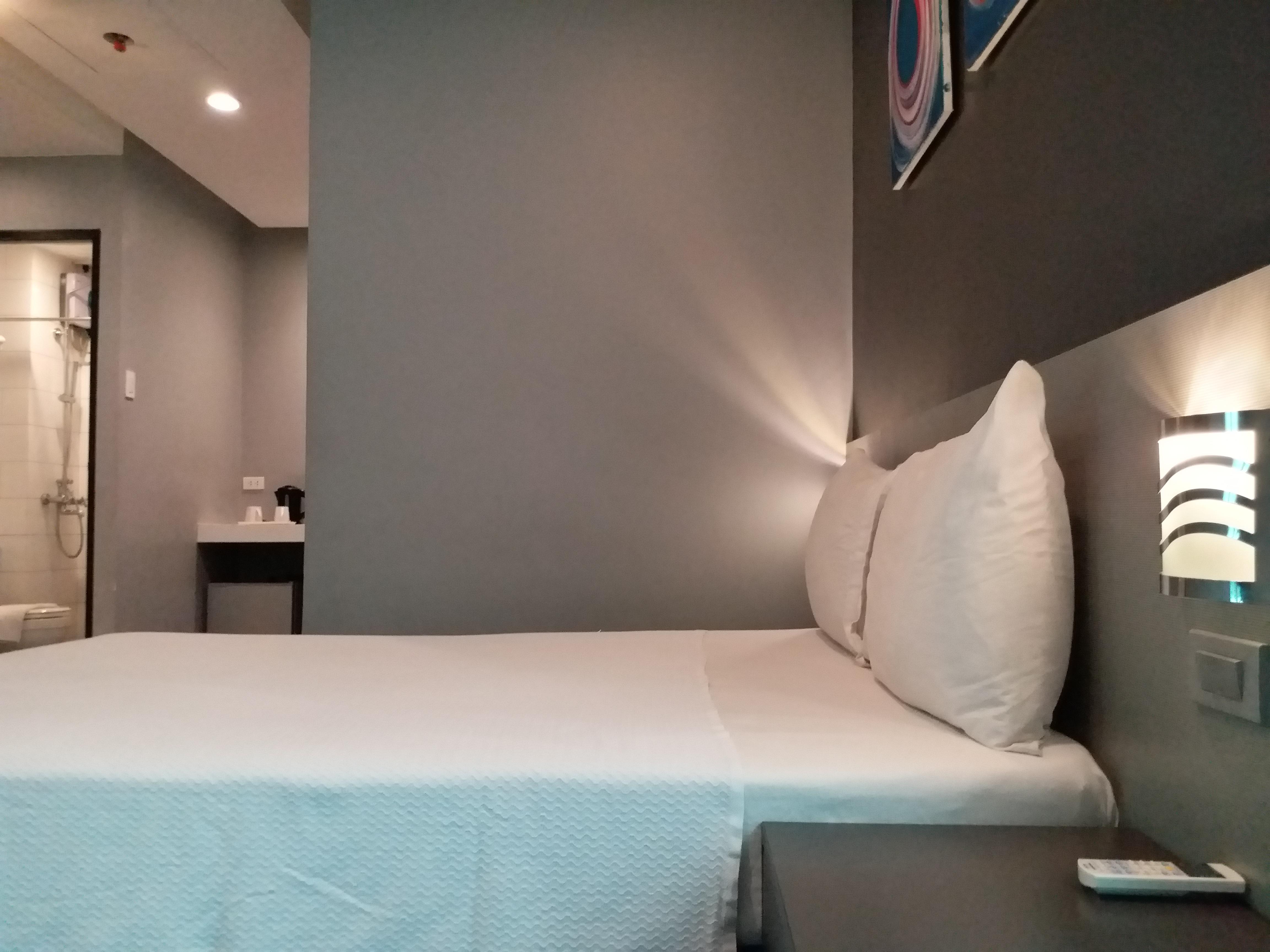 Li Nakpil Hotell Manila Exteriör bild