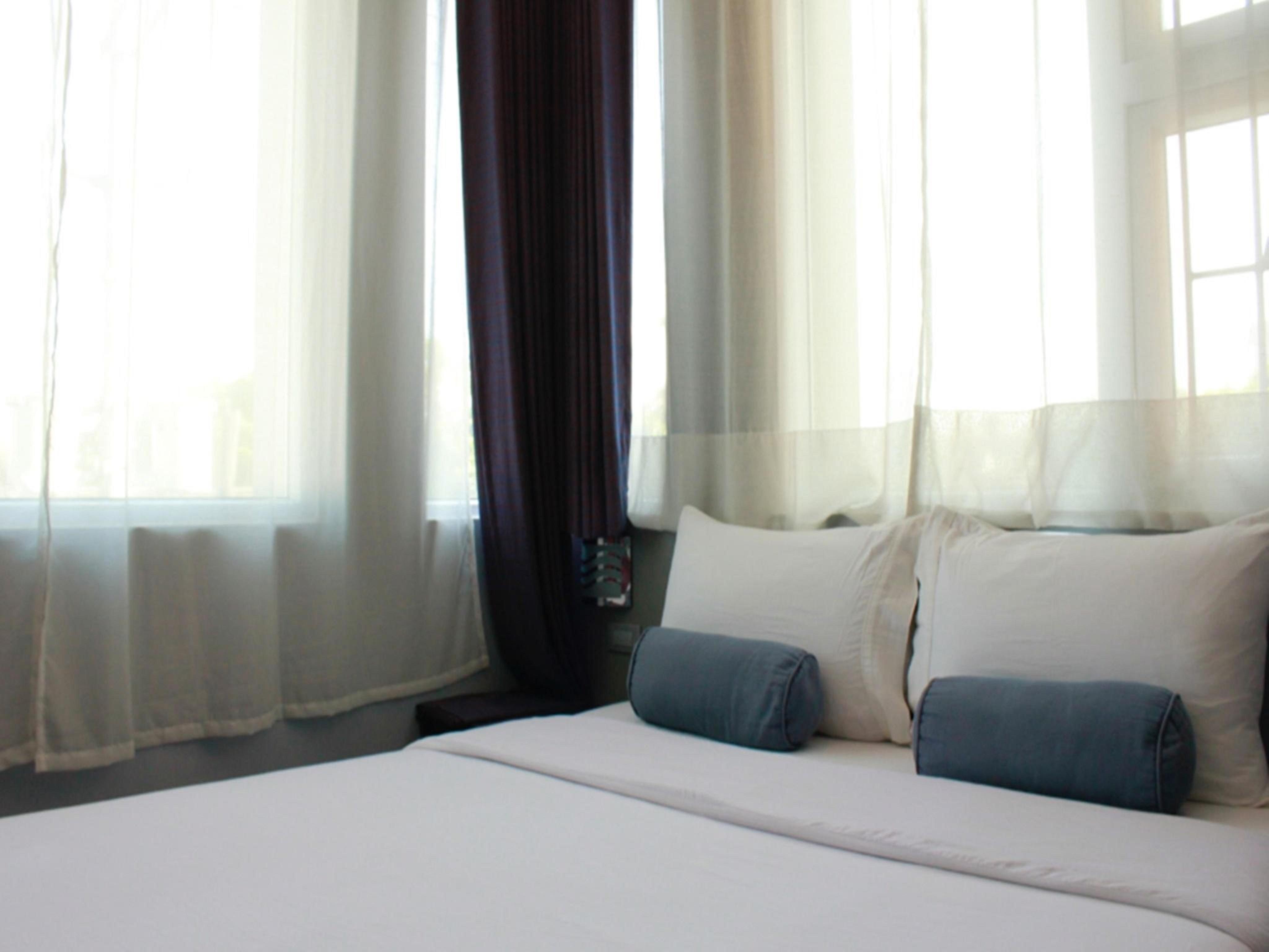 Li Nakpil Hotell Manila Exteriör bild