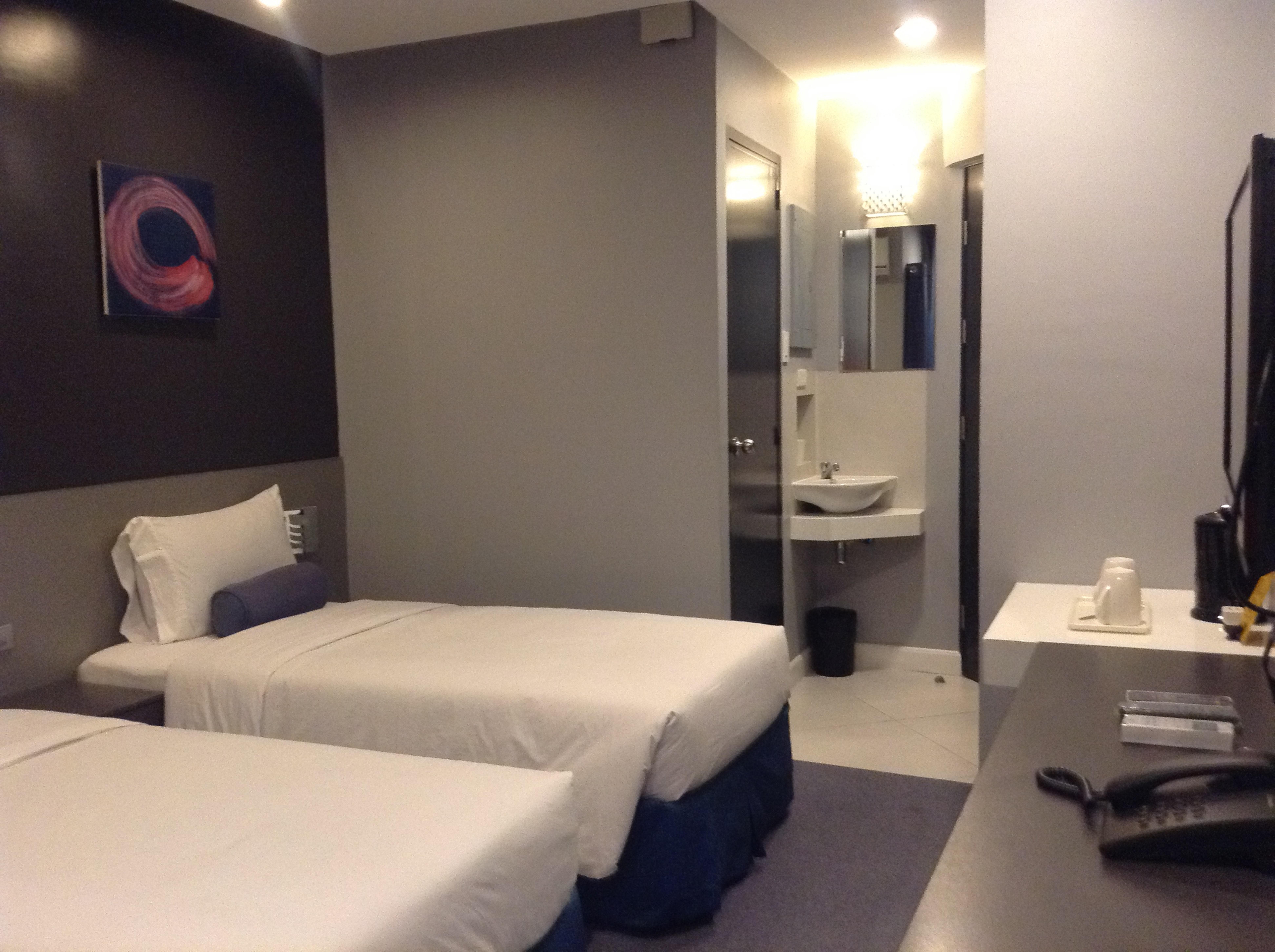 Li Nakpil Hotell Manila Exteriör bild