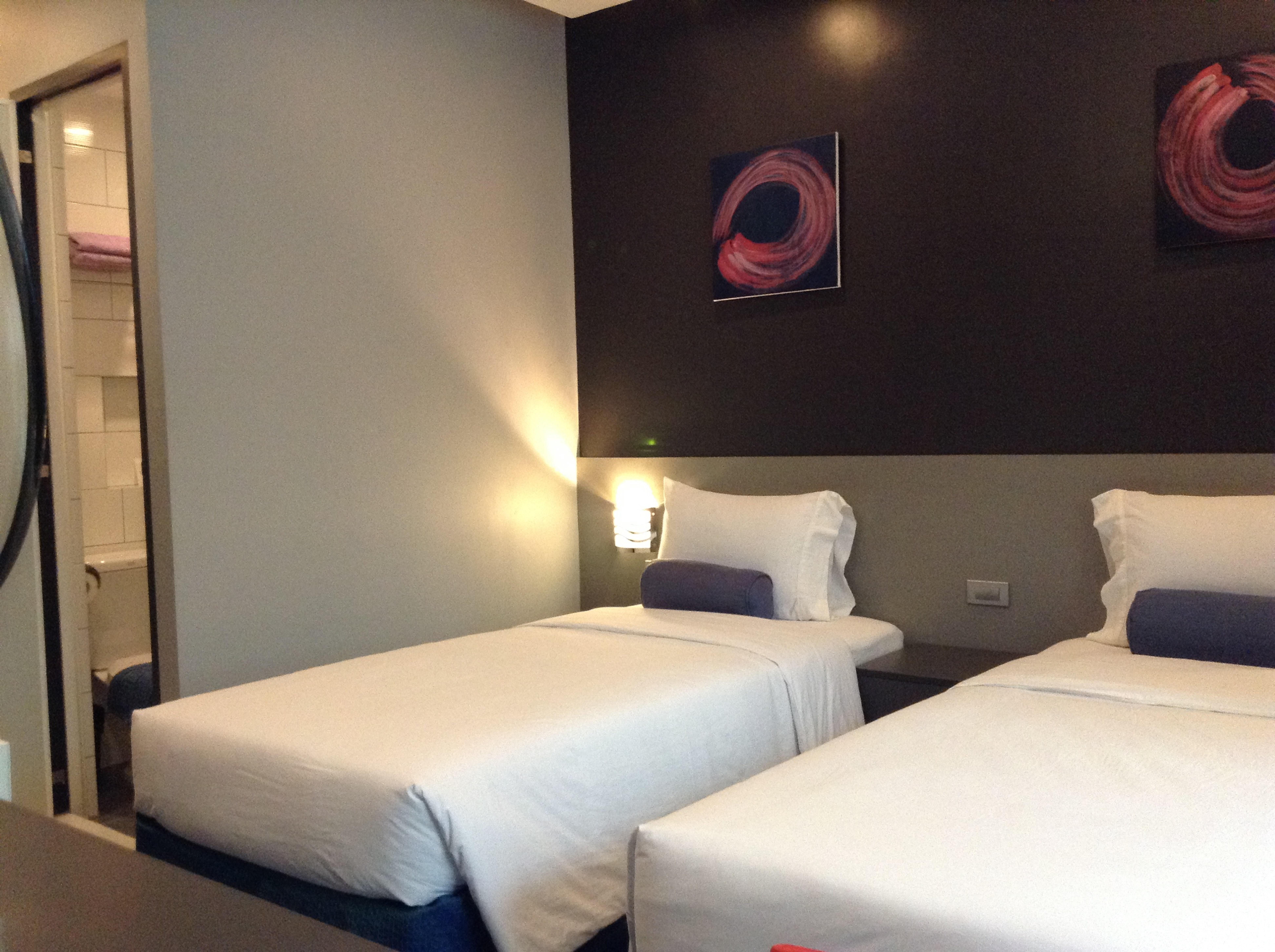 Li Nakpil Hotell Manila Exteriör bild