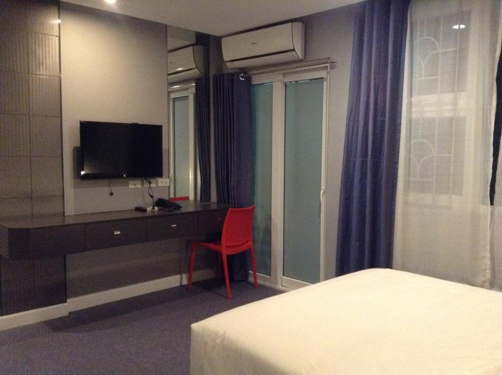 Li Nakpil Hotell Manila Exteriör bild