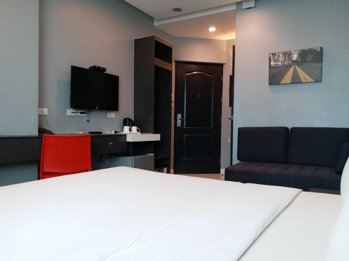 Li Nakpil Hotell Manila Exteriör bild